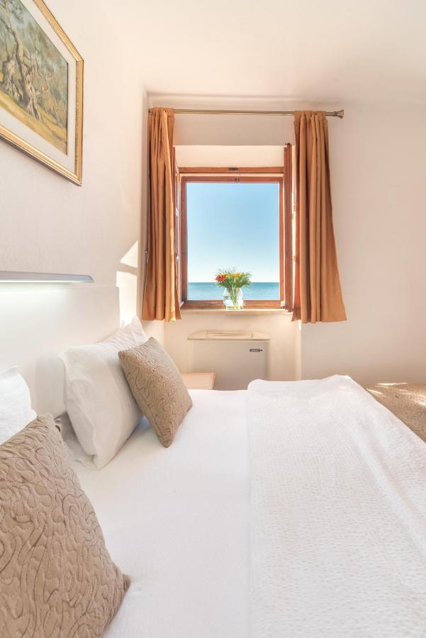 R Club Apartments Old Town بودفا المظهر الخارجي الصورة